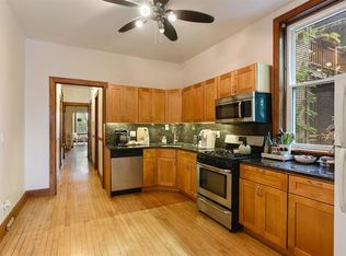 3256 N Lakewood Ave #1-F, Chicago, IL 60657
