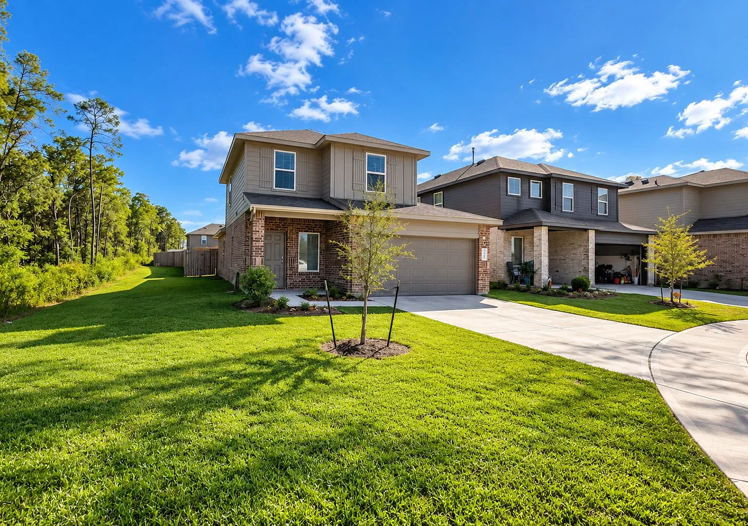 Beautiful 4-Bedroom Home On Cul-de-Sac Corner Lot With Covered Patio! — Photo 3