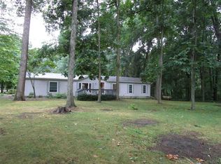 3380 W Chipmunk Rd, Albion, IN 46701