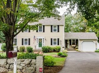 23 Peach St, Walpole, MA 02081