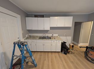 278 Caroline St APT 1L, Derby, CT 06418