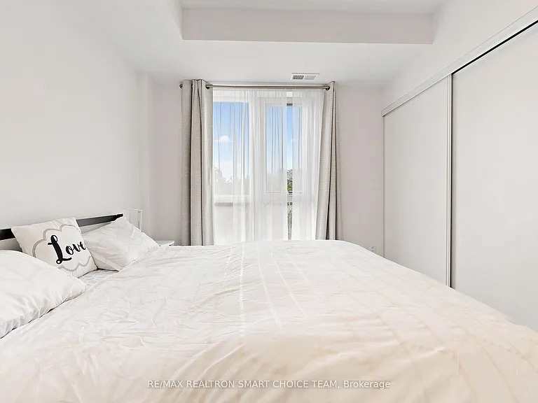 1005 Dundas St E #364 — Photo 17
