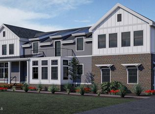 7 Clifford Graves Ct, Red Bank, NJ 07701