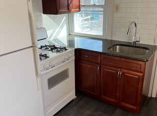 116 E Eleanor St FLOOR 1, Philadelphia, PA 19120
