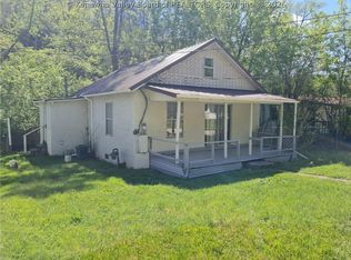 94 Whittington Rd, Charleston, WV 25312