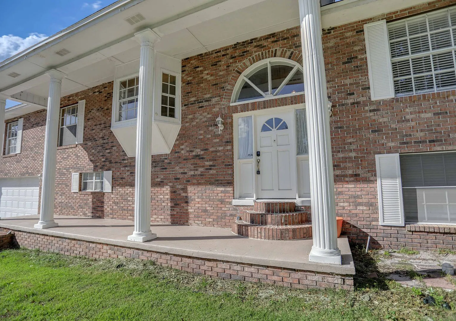 5212 Abelia Dr — Photo 3
