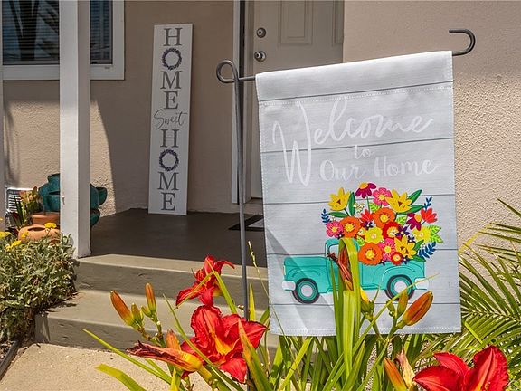 3rd image of 10027 Rosecrans Ave