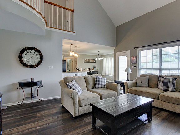 5th image of 707 Shamrock Ct