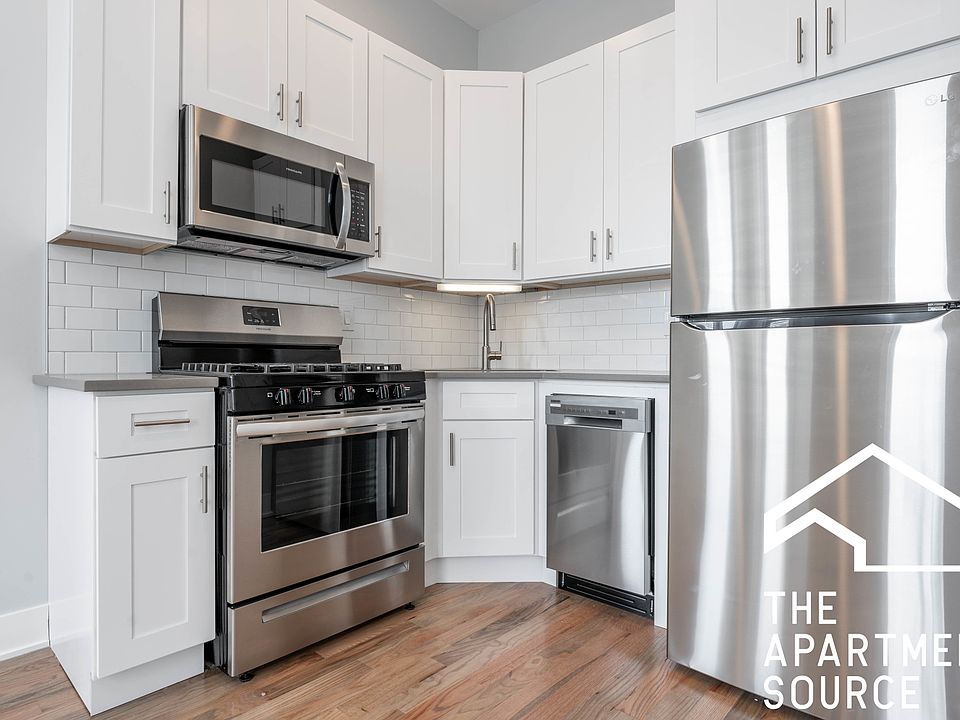 1st image of 358 W Dickens Ave APT 4