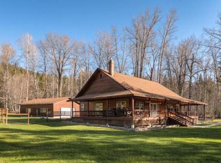 1040 Comeback Bay Ln, Sagle, ID 83860