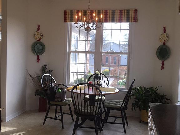 5th image of 4019 Forest Oaks Ln