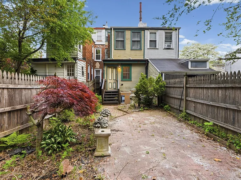 103 W Union St — Photo 4