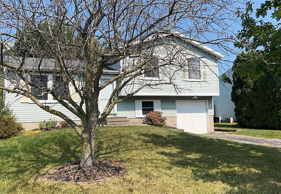 1st image of 45 Greenridge Cres