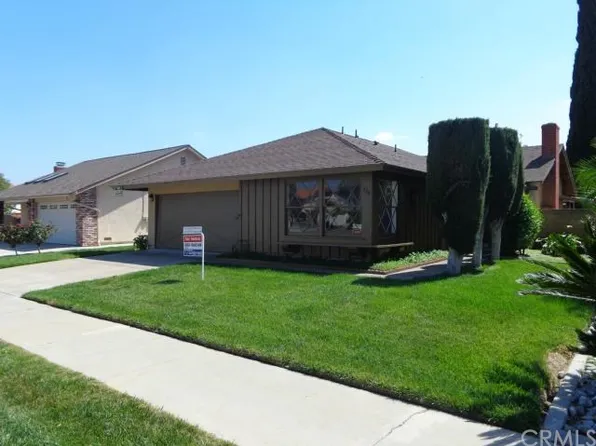 734 W Crystal View Ave, Orange, CA 92865