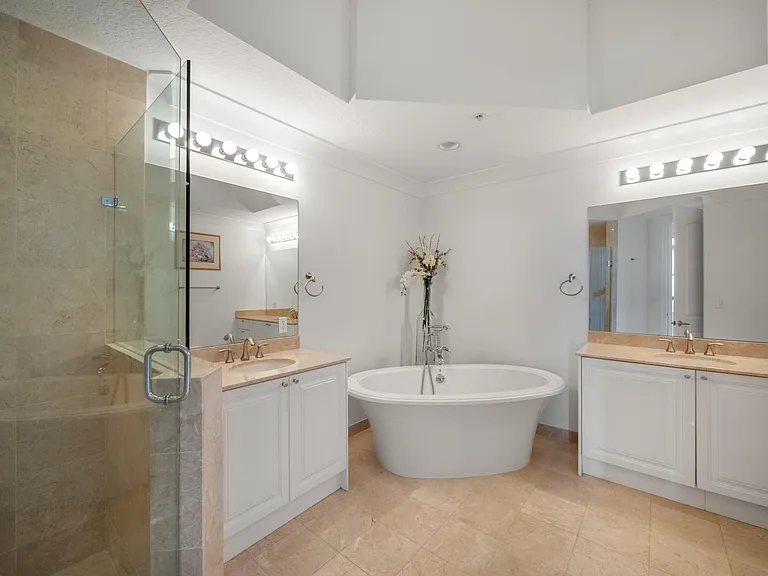 701 S Olive Ave #2117 — Photo 6