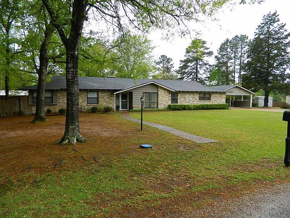 2nd image of 202 Piney Loop