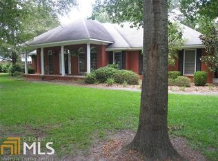 1013 Hunters Pointe Dr, Statesboro, GA 30461