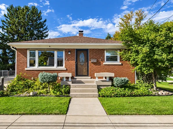 952 E 32nd St, Erie, PA 16504