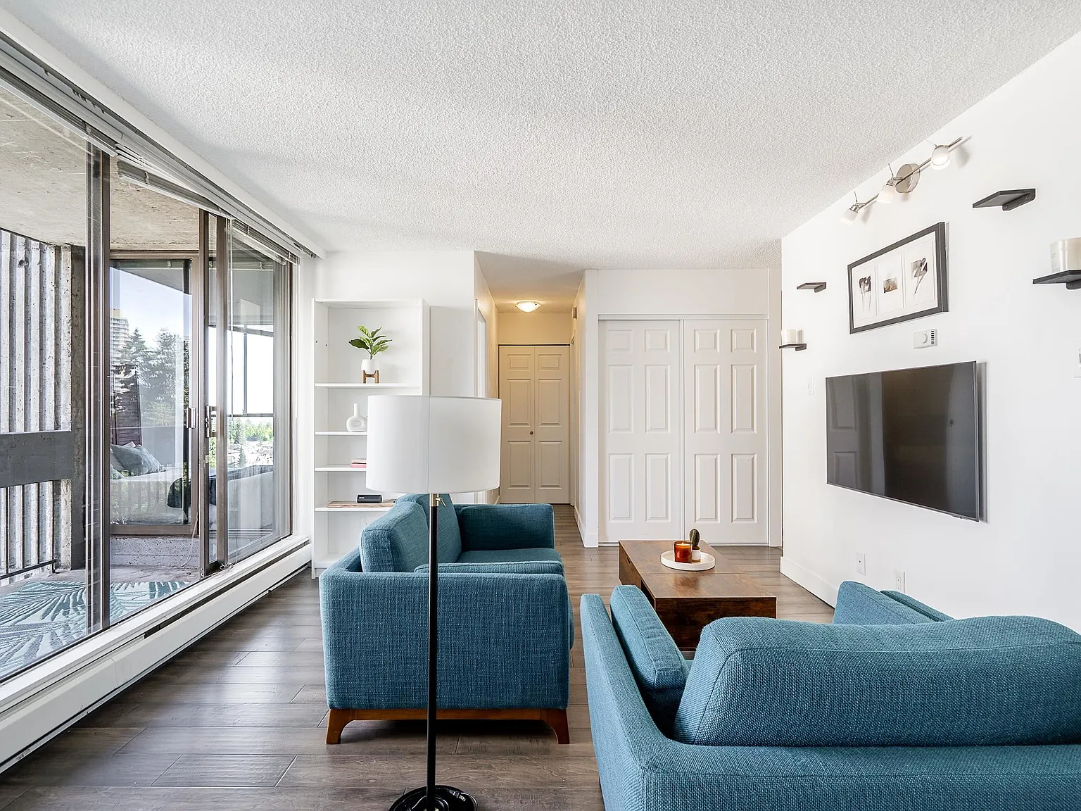 4105 Imperial Street Burnaby — Photo 4
