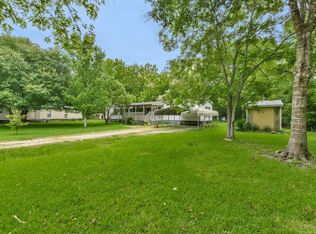 1208 Rymal Rd, Alvin, TX 77511