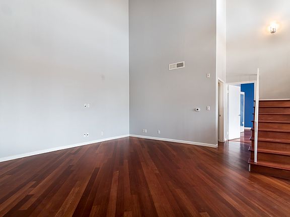 3rd image of 2045 Beloit Ave APT 303
