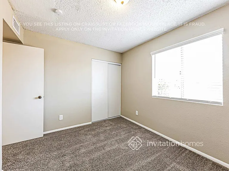 4424 W Caron St — Photo 13
