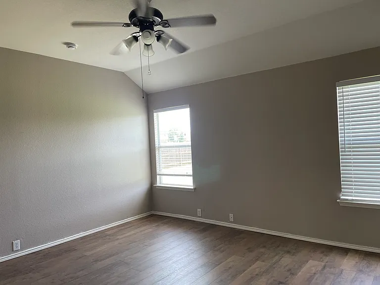 8748 Sagebrush Trl — Photo 16