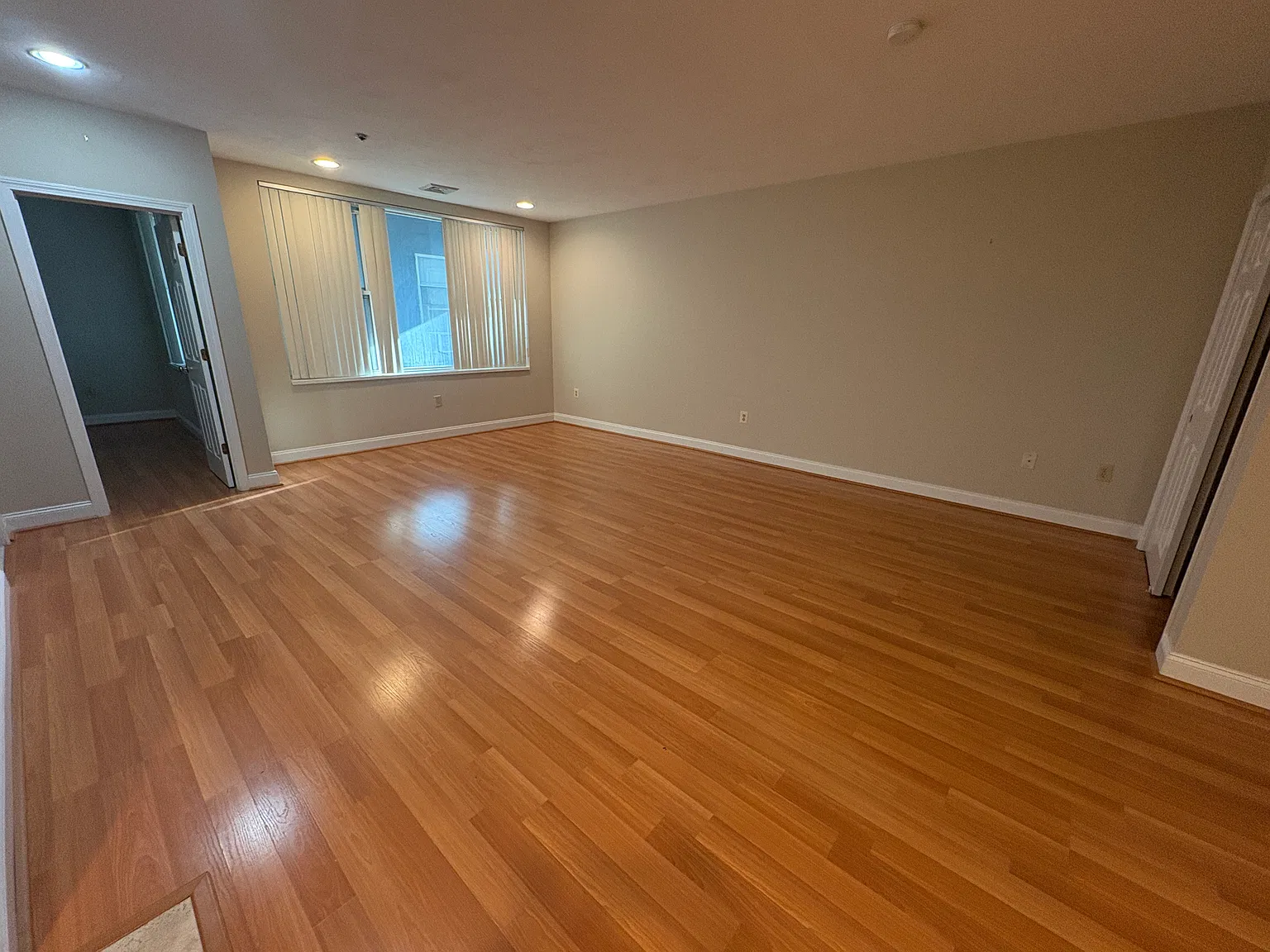 1 bed, 650 sqft, $2,800 — Photo 2