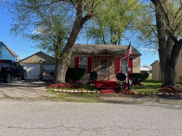 106 E Sloan Avenue, Mt Vernon, MO 65712