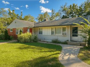 2136 Washtenaw Ave, Ann Arbor, MI 48104