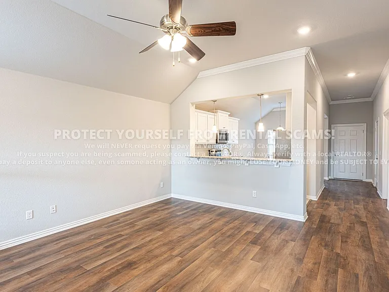703 Quartzite Ave #703 — Photo 3