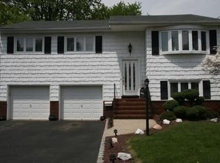 904 Peach Tree Rd, Union, NJ 07083