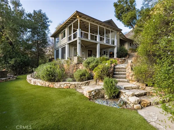2305 Sugarloaf Dr, Agoura Hills, CA 91301