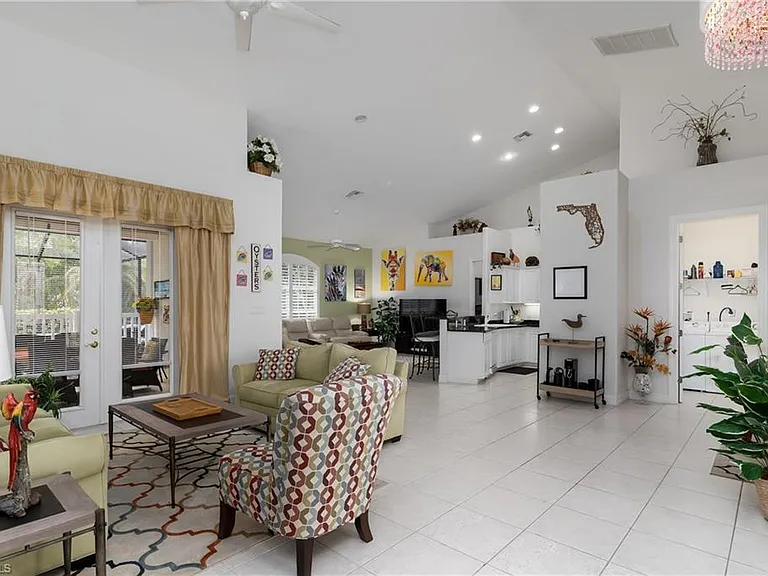 28452 Del Lago Way — Photo 3