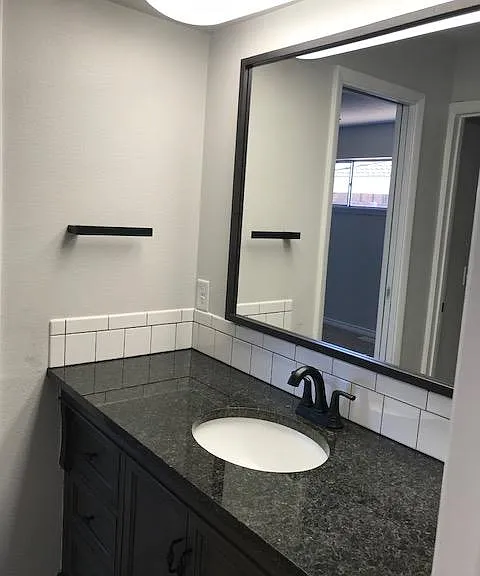 2709 Salem Dr — Photo 9