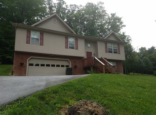 313 Chestnut Grove Church Rd, Jonesborough, TN 37659