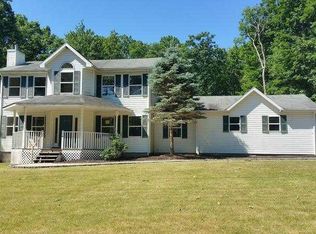 175 Devils Hole Rd, Cresco, PA 18326