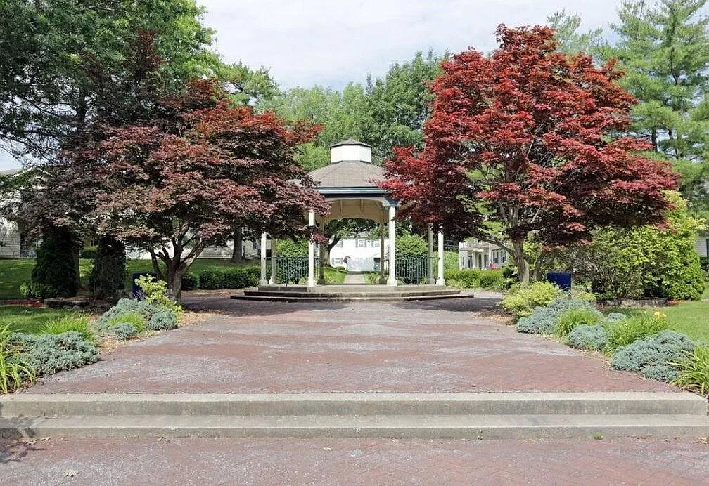 St. Clair Village — Photo 2