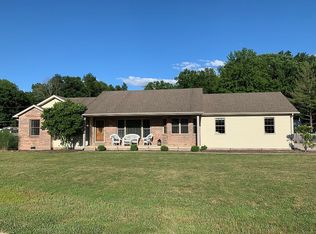 260 Westfield Ln, West Terre Haute, IN 47885
