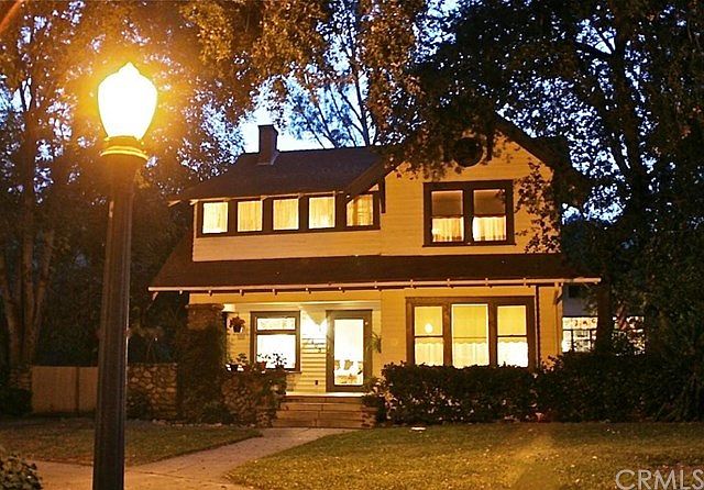 1st image of 403 Kenoak Pl