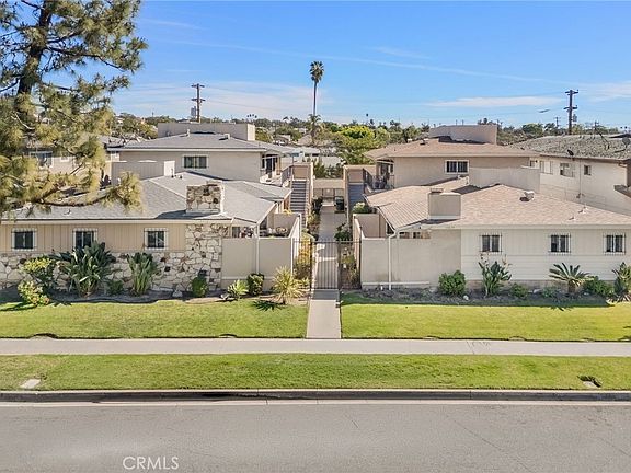 4th image of 10636 Crenshaw Blvd