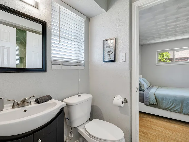 2644 Lakeland Dr — Photo 21