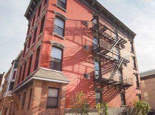 565 1st St APT 1, Hoboken, NJ 07030