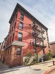 565 1st Street