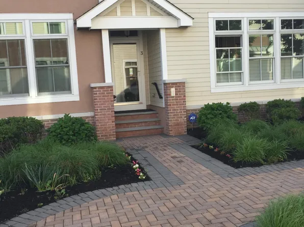 3 Grove Ct, Asbury Park, NJ 07712