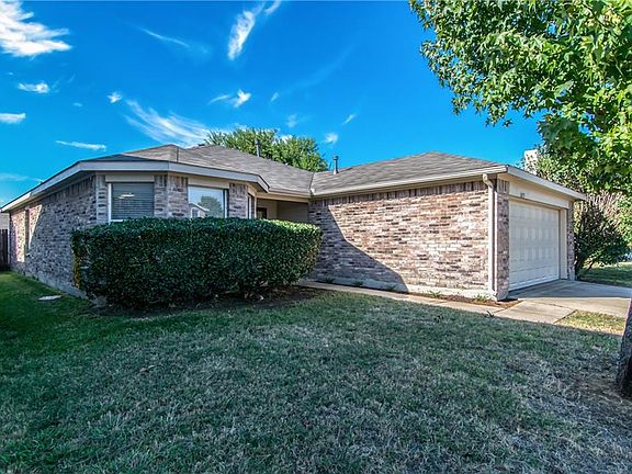 3rd image of 1073 Silver Spur Ln
