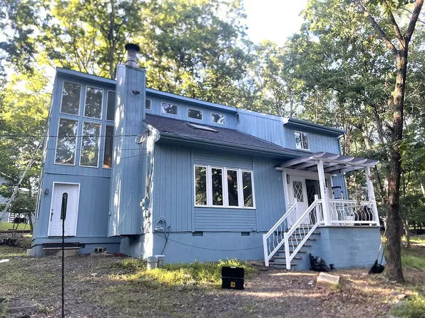1902 Exeter Ter, East Stroudsburg, PA 18301