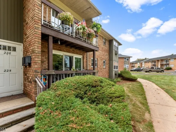 524 Andria Ave  Apt 225 #225, Hillsborough Twp., NJ 08844