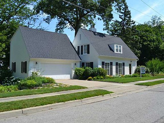 2nd image of 342 E Southlawn Ave
