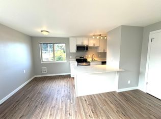 539 4th Ave S APT 4, Edmonds, WA 98020